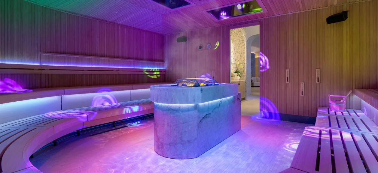 Awana Spa & Wellness show sauna